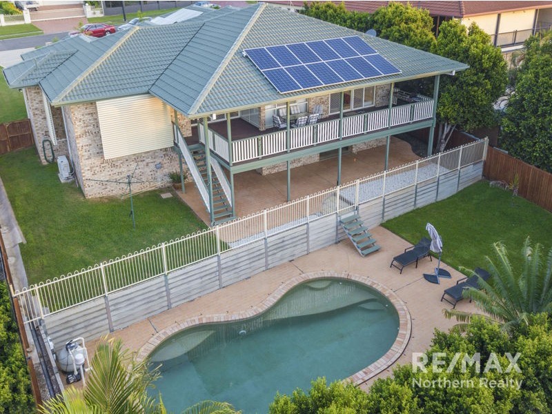 156 Bangalow st, Bridgeman Downs QLD 4035