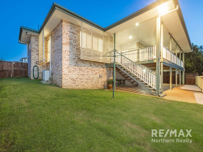 156 Bangalow st, Bridgeman Downs QLD 4035