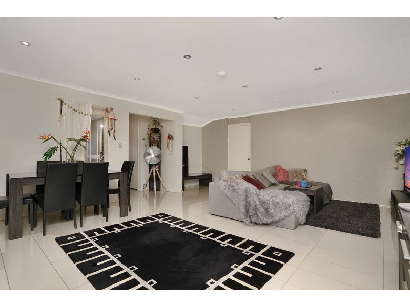 8 Drosera Street, Everton Hills QLD 4053