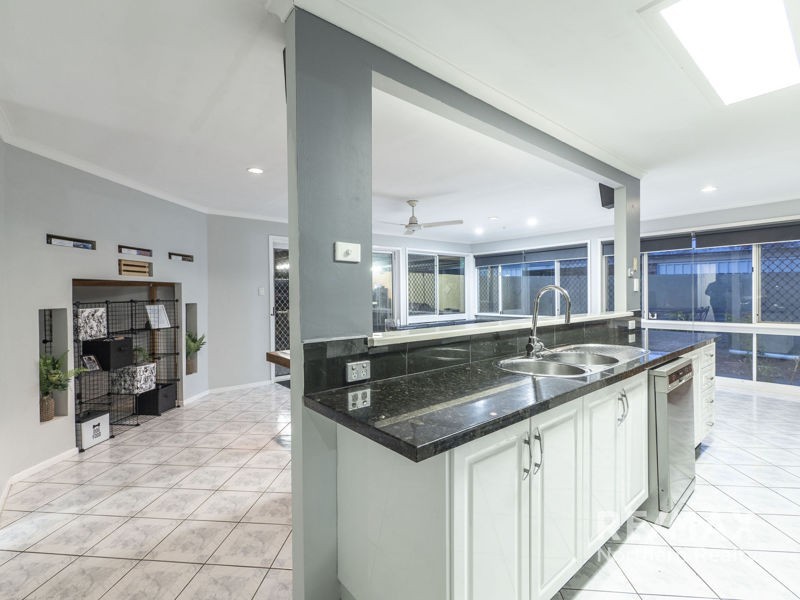 67 Rue Montaigne, Petrie QLD 4502