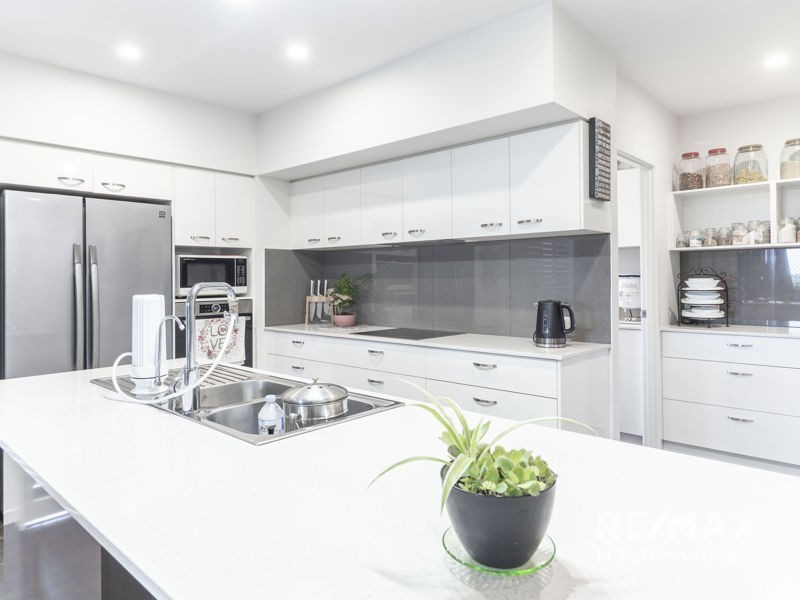 61 Gordon Circuit, Warner QLD 4500