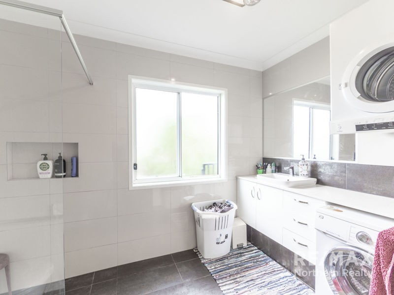 61 Gordon Circuit, Warner QLD 4500