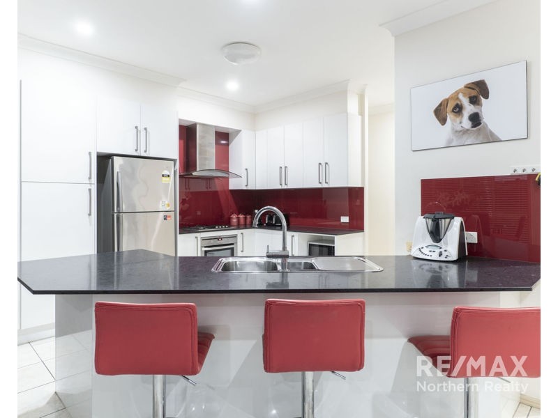 156 Bangalow st, Bridgeman Downs QLD 4035