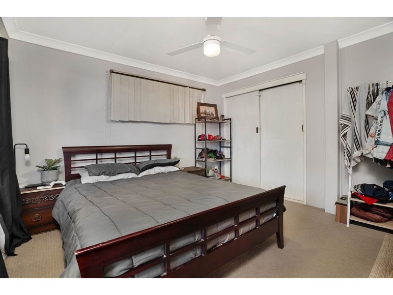 2 Larch Street, Ferny Grove QLD 4055
