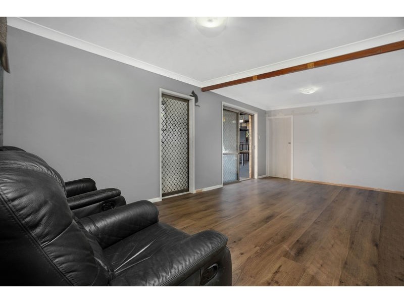 2 Larch Street, Ferny Grove QLD 4055