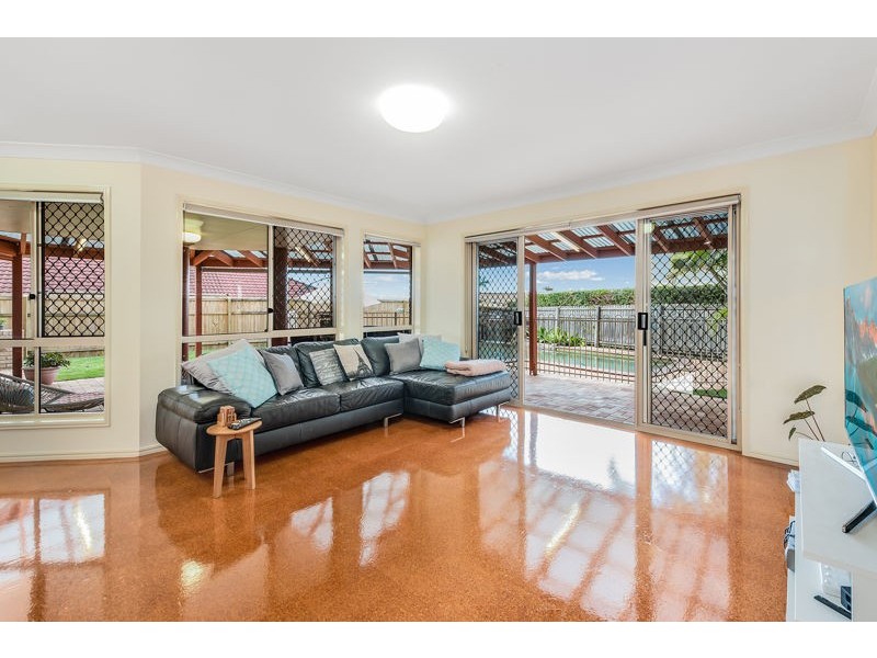 43 Greenock Place, Ferny Grove QLD 4055