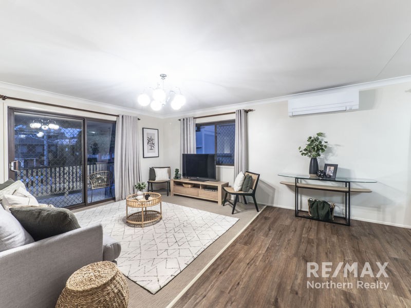 3 Strathford Ave, Albany Creek QLD 4035