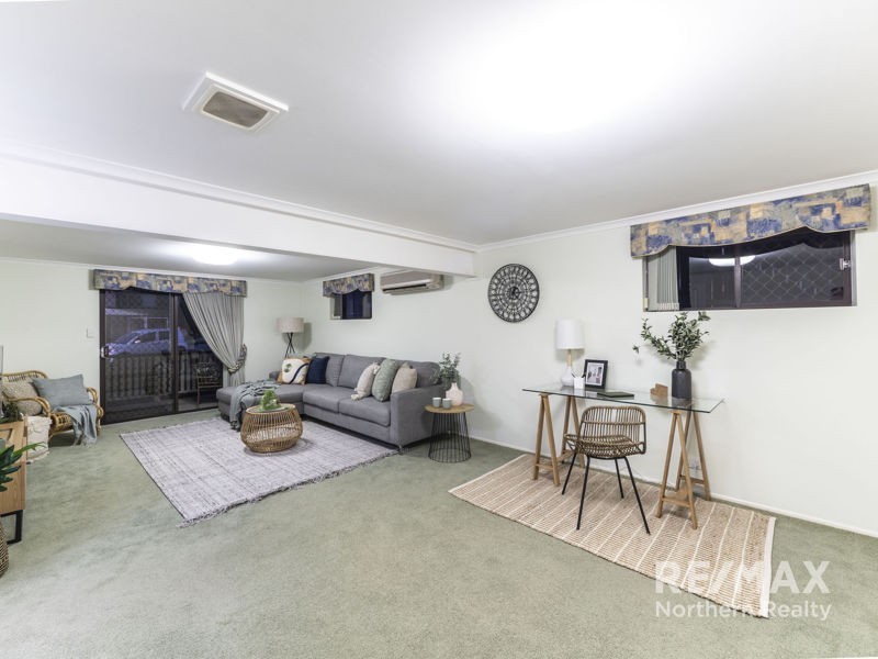 3 Strathford Ave, Albany Creek QLD 4035