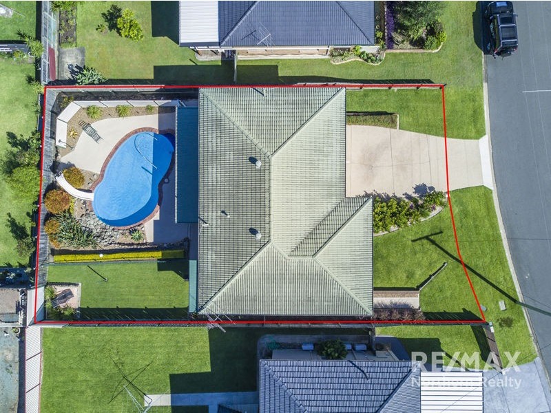 3 Strathford Ave, Albany Creek QLD 4035