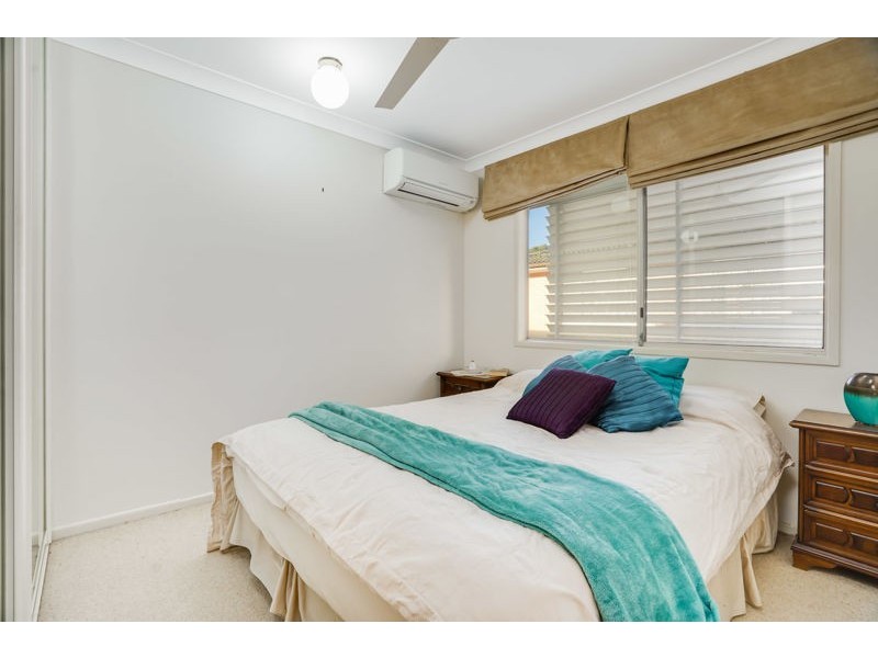 15 Pylara Crescent, Ferny Hills QLD 4055