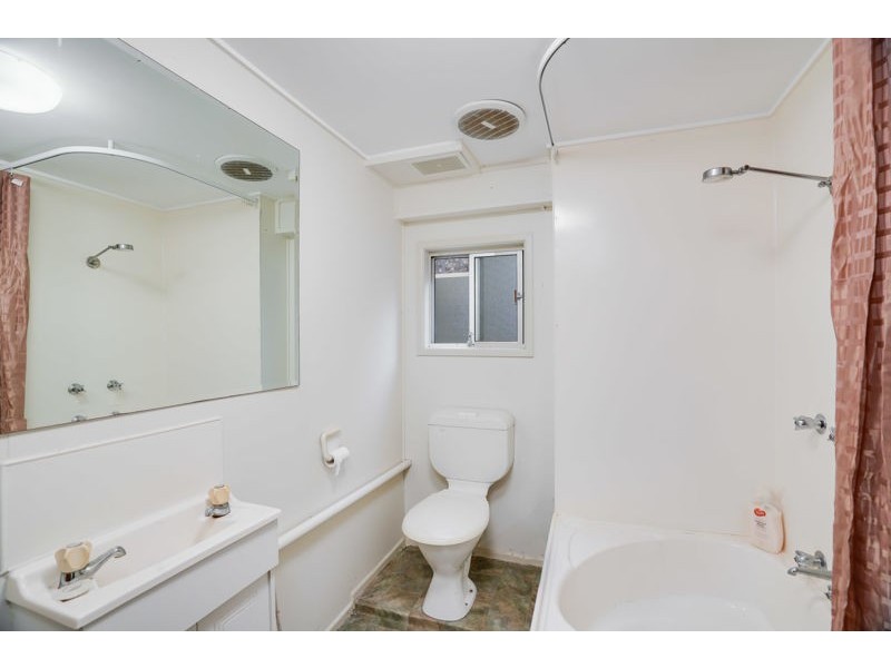 15 Pylara Crescent, Ferny Hills QLD 4055