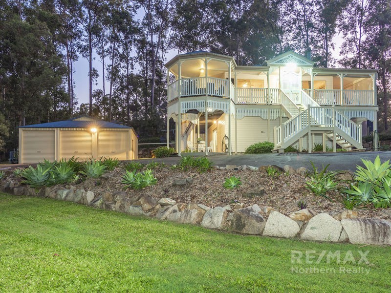 16 Harrier Place, Warner QLD 4500