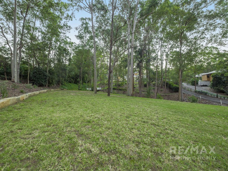 16 Harrier Place, Warner QLD 4500