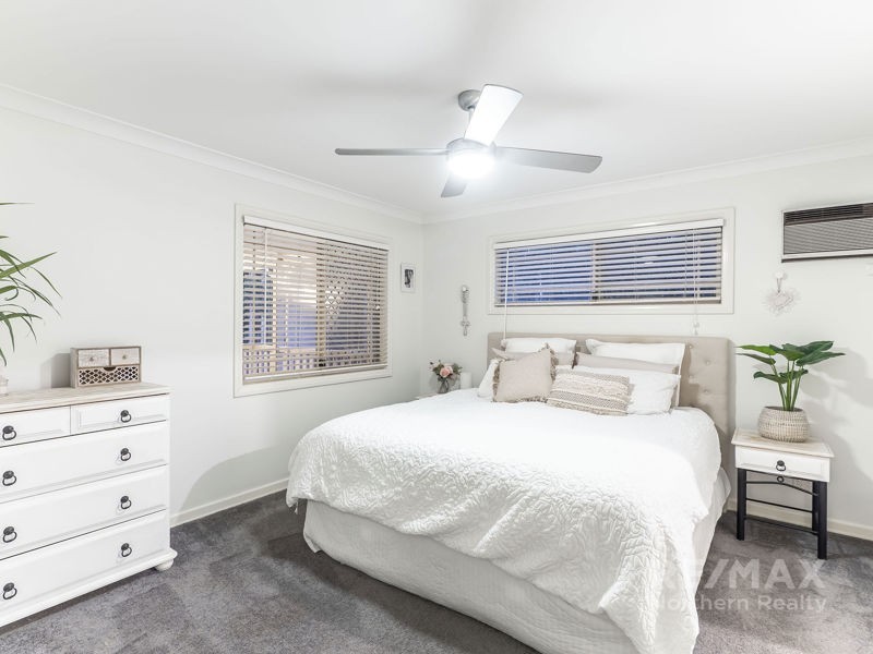 16 Harrier Place, Warner QLD 4500