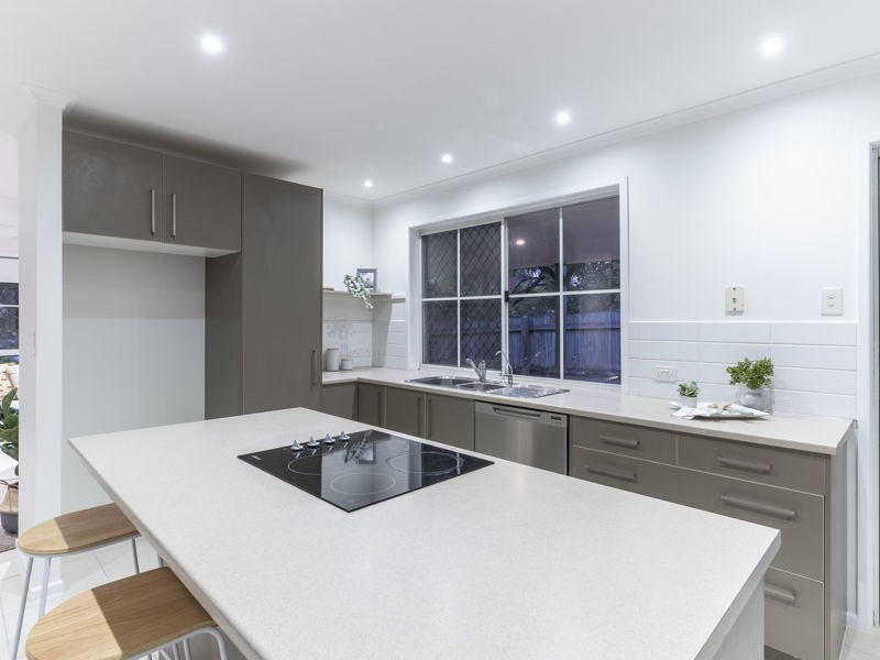 3 Sharon Court, Albany Creek QLD 4035