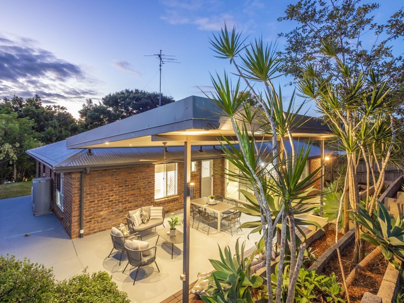 3 Sharon Court, Albany Creek QLD 4035