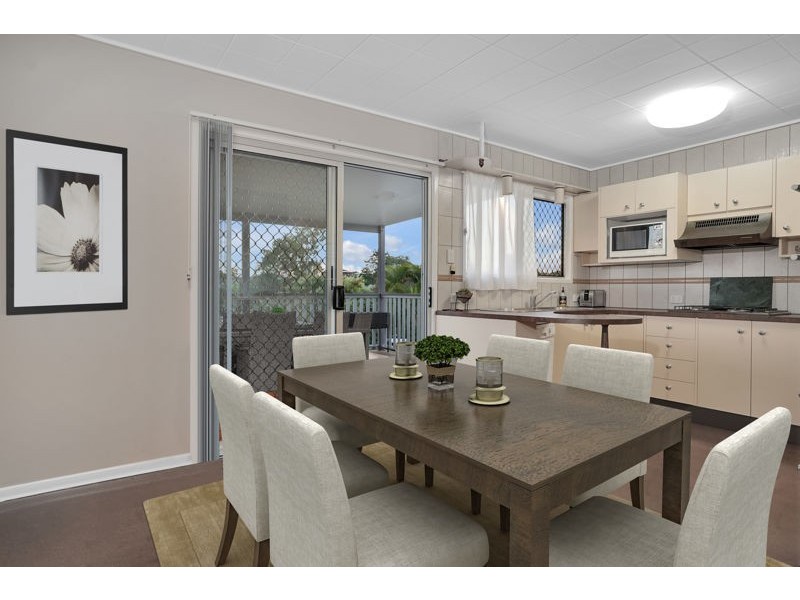 7 Bursaria Court, Everton Hills QLD 4053