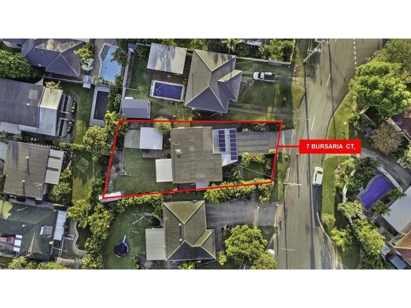 7 Bursaria Court, Everton Hills QLD 4053