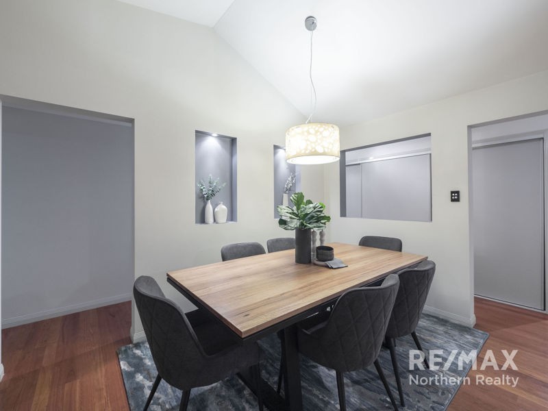 27 Brigadoon Crescent, Eatons Hill QLD 4037