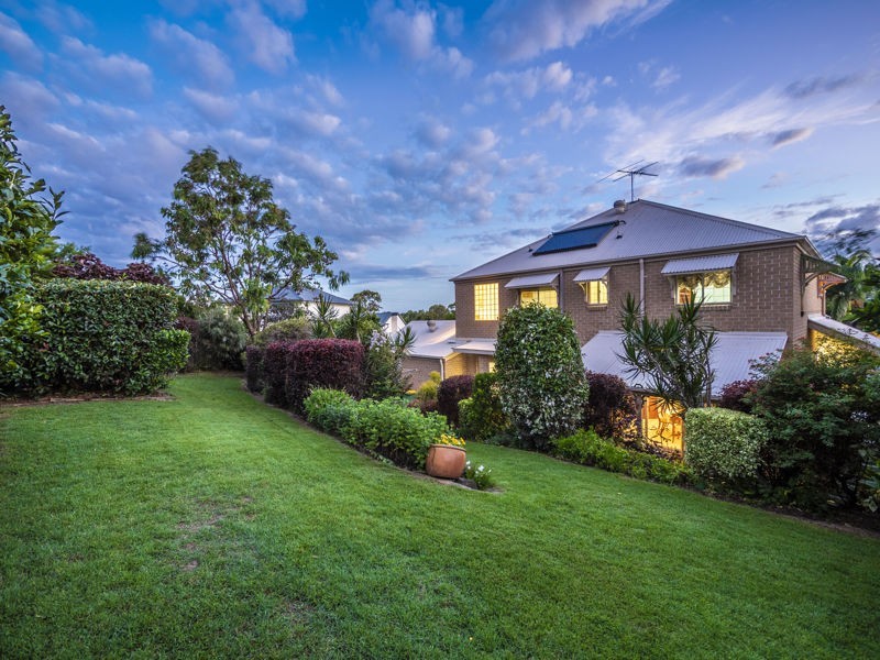 45 Oakmont Crescent, Albany Creek QLD 4035