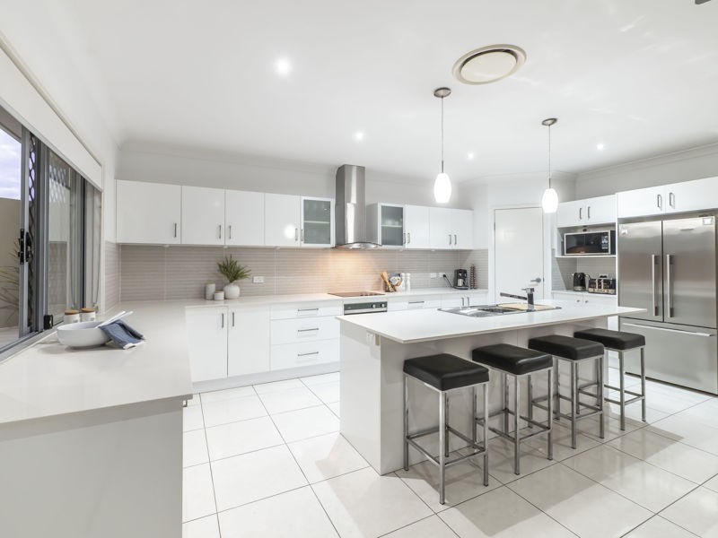 24-26 Rolland Parade, Warner QLD 4500