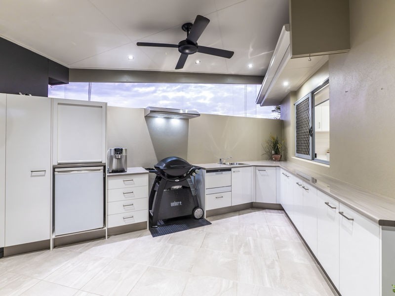 24-26 Rolland Parade, Warner QLD 4500