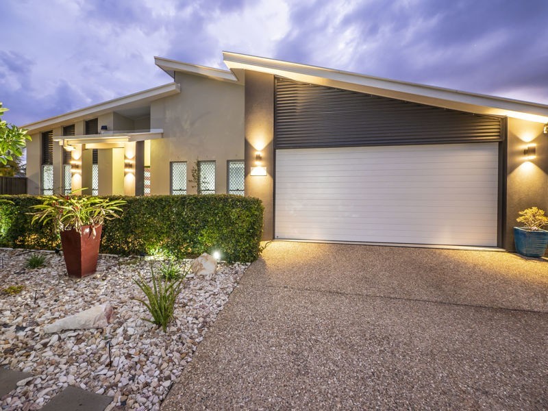 24-26 Rolland Parade, Warner QLD 4500