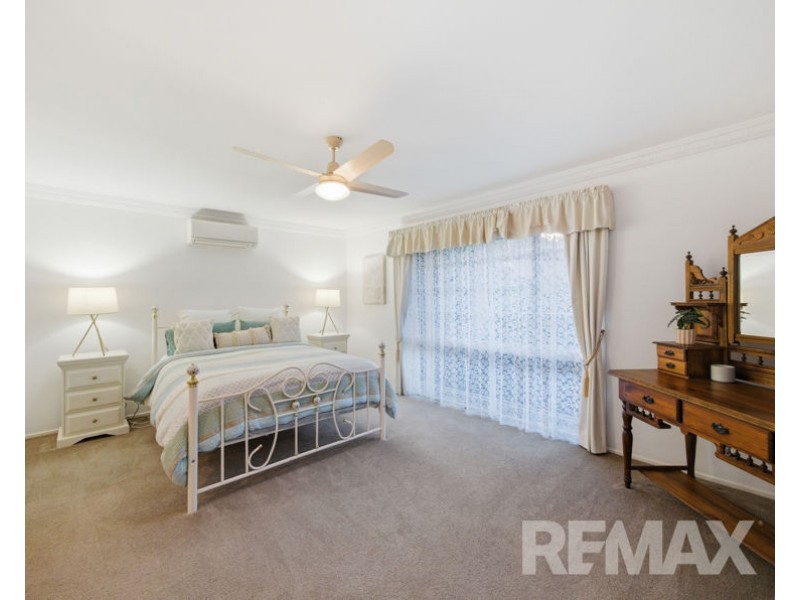 19 Lancewood Drive, Albany Creek QLD 4035