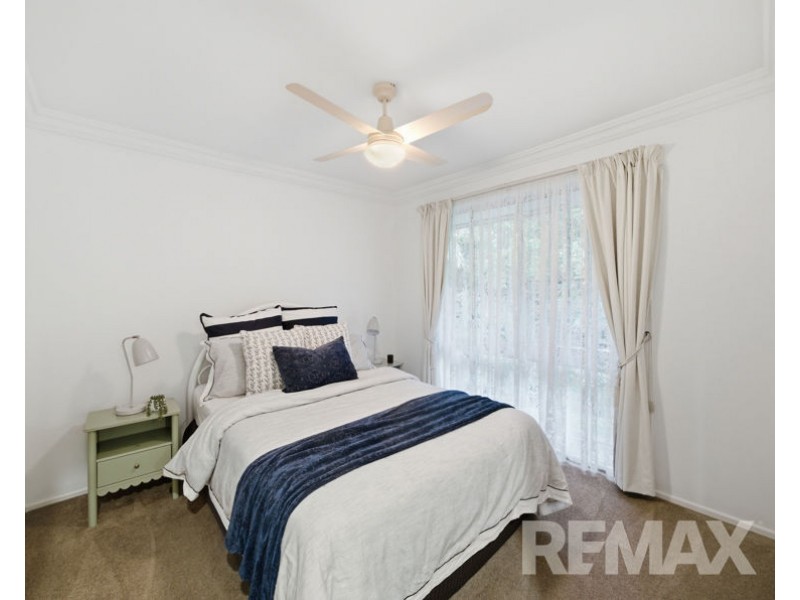 19 Lancewood Drive, Albany Creek QLD 4035