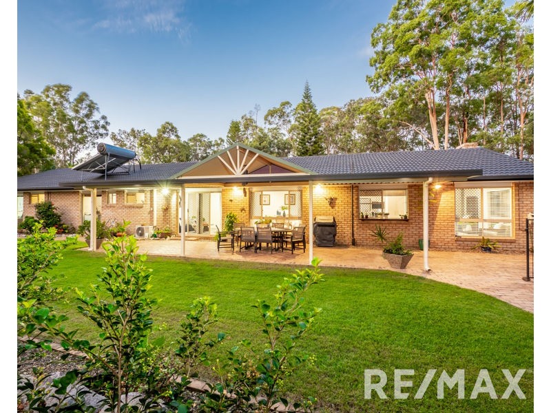 11 Peppermint Drive, Cashmere QLD 4500