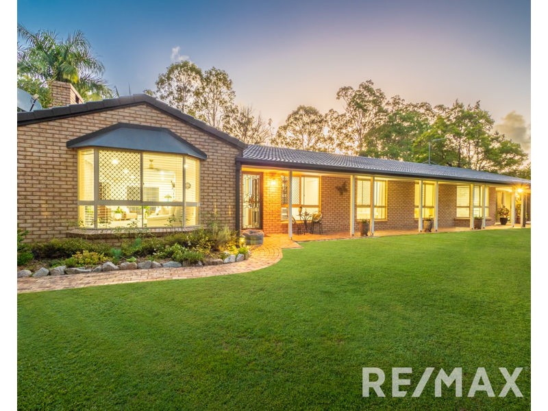 11 Peppermint Drive, Cashmere QLD 4500
