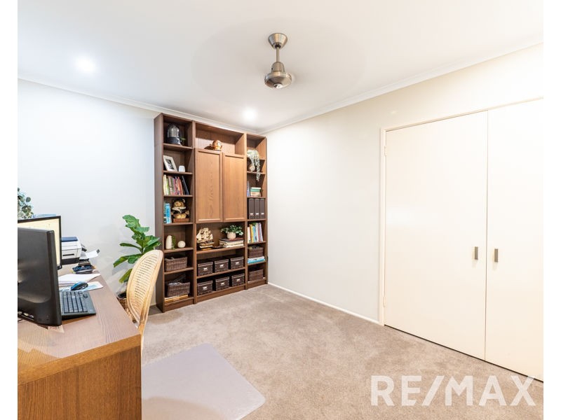 11 Peppermint Drive, Cashmere QLD 4500