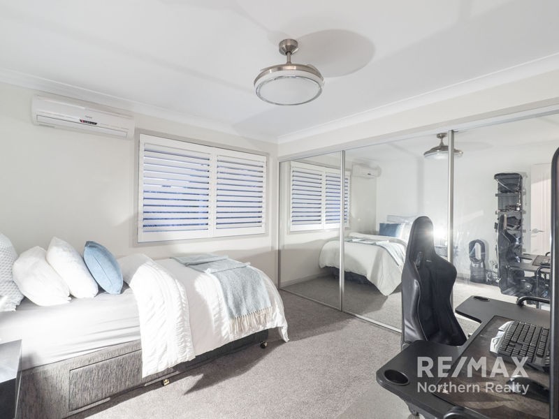 27 Brigadoon Cres, Eatons Hill QLD 4037