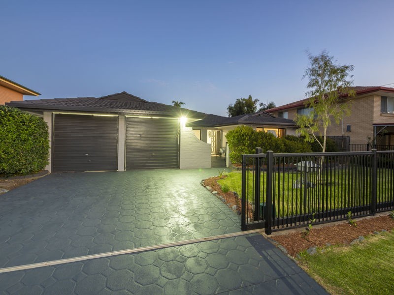 20 Maud Street, Albany Creek QLD 4035