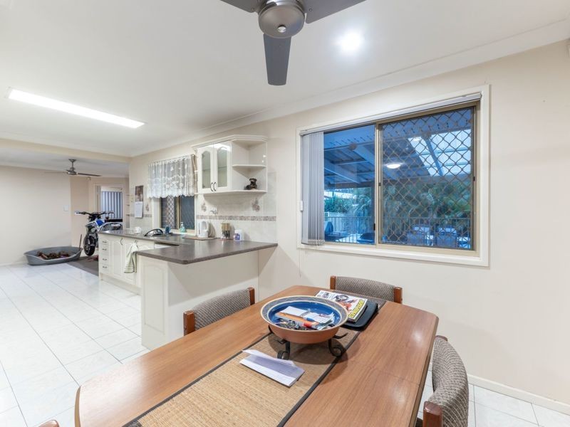 10 Pete Court, Lawnton QLD 4501