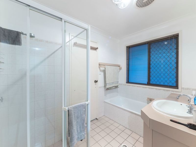 10 Pete Court, Lawnton QLD 4501