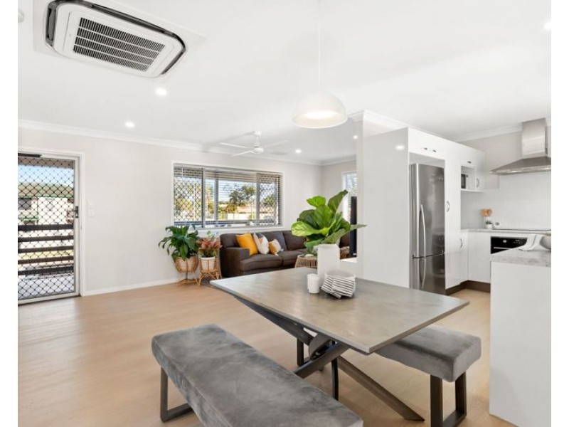 1 Evergreen Avenue, Bray Park QLD 4500