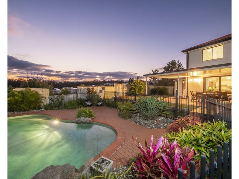 11 Windrush Close, Eatons Hill QLD 4037