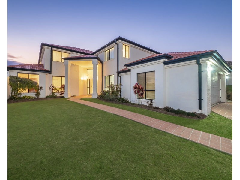 11 Windrush Close, Eatons Hill QLD 4037