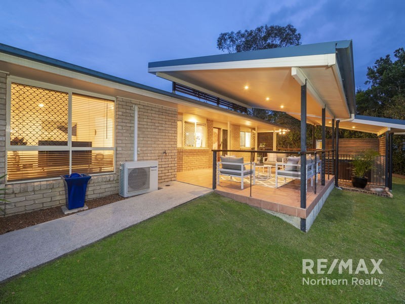 10 Sunblest Court, Eatons Hill QLD 4037