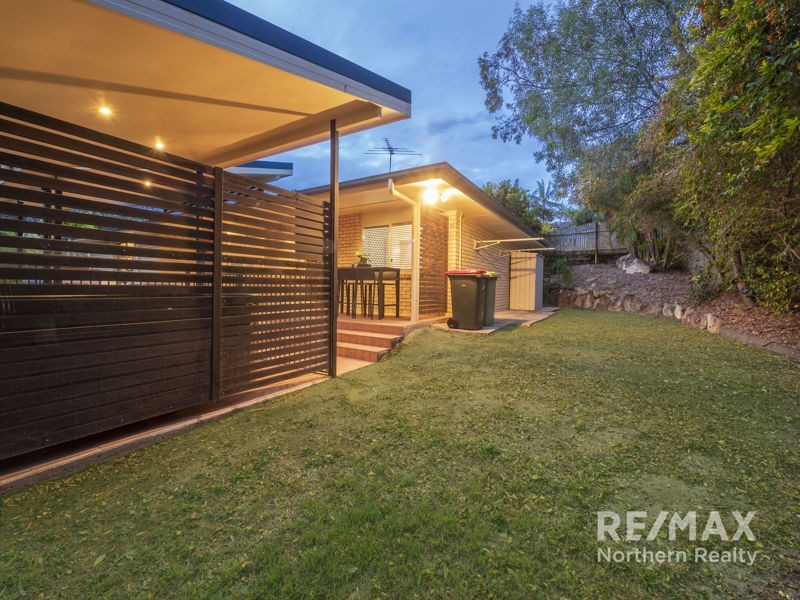 10 Sunblest Court, Eatons Hill QLD 4037