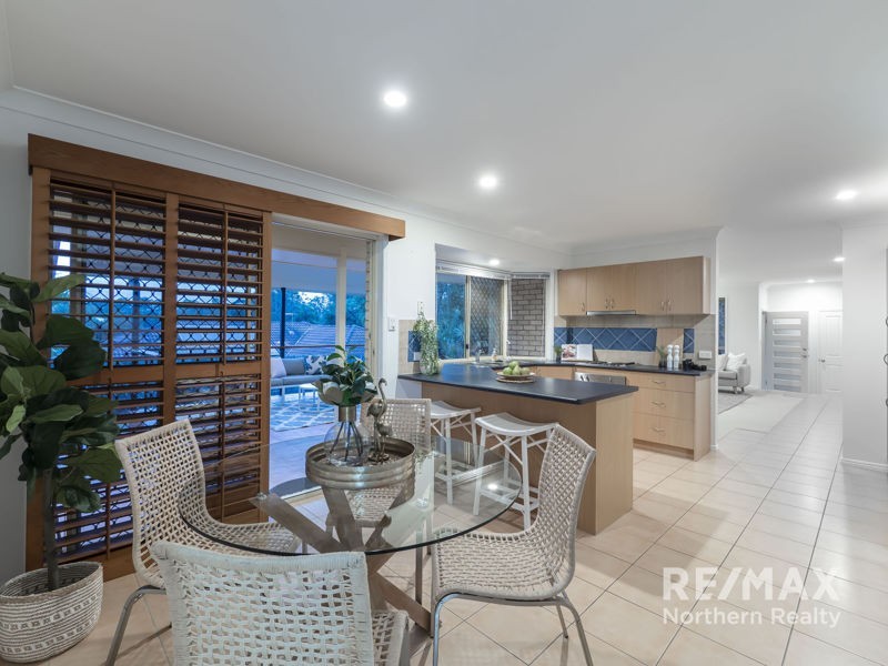 10 Sunblest Court, Eatons Hill QLD 4037