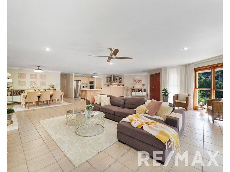 41 Snow Wood Drive, Eatons Hill QLD 4037