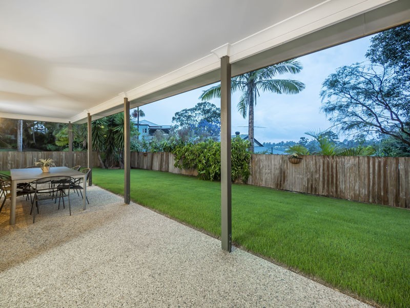 4 Corso Street, Eatons Hill QLD 4037