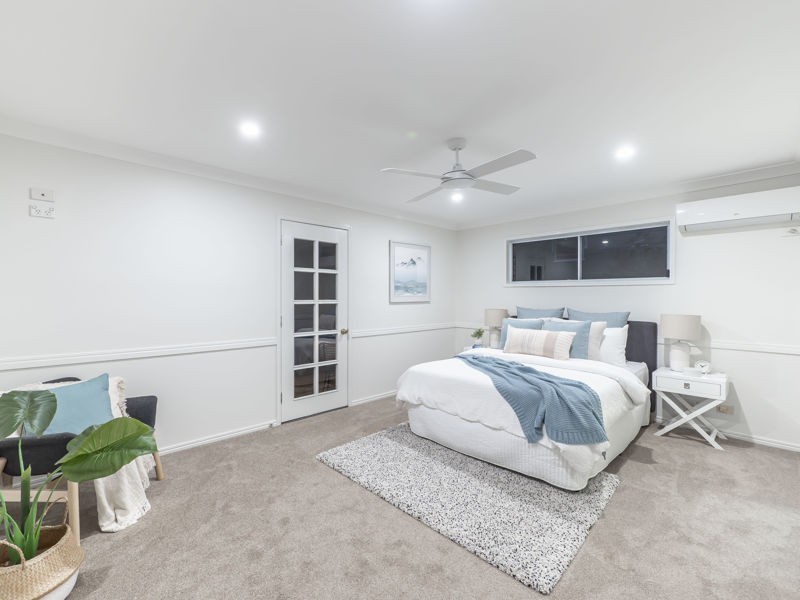 4 Corso Street, Eatons Hill QLD 4037