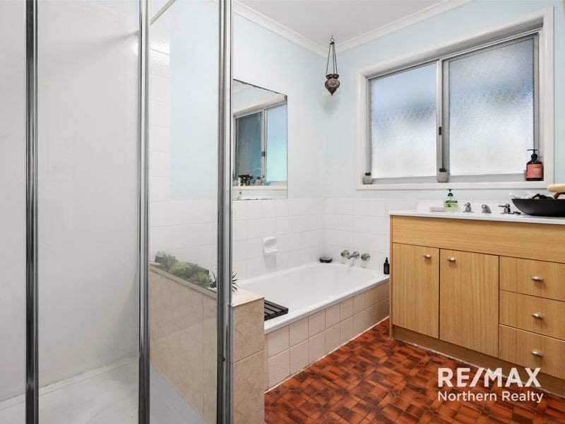 17 Oxford St, Joyner QLD 4500