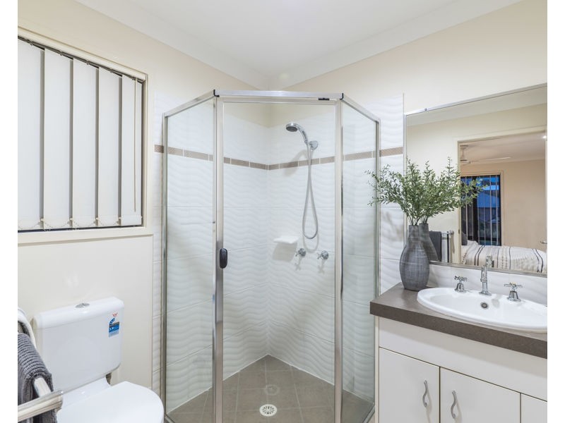 7 Tosca Street, Cashmere QLD 4500