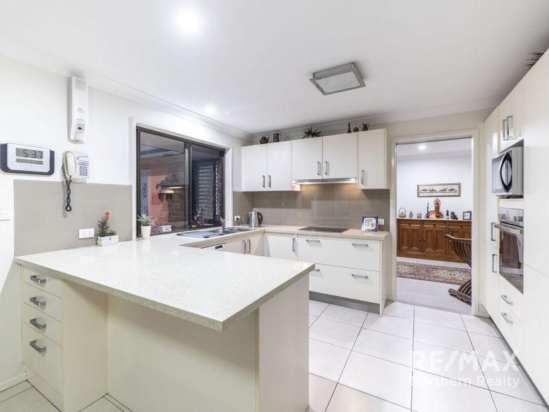 28 Willow Street, Albany Creek QLD 4035