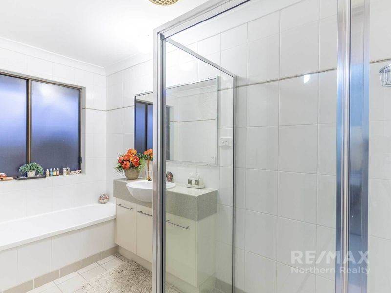 28 Willow Street, Albany Creek QLD 4035