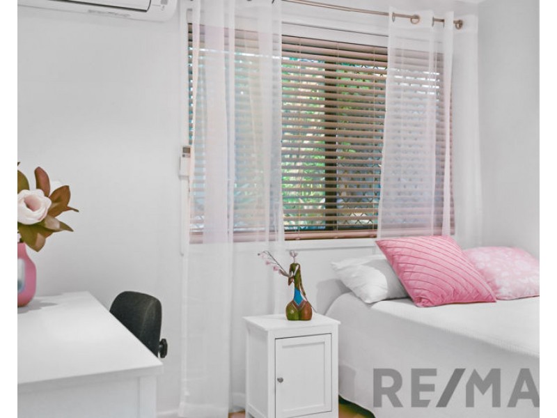 7 Janus Court, Eatons Hill QLD 4037